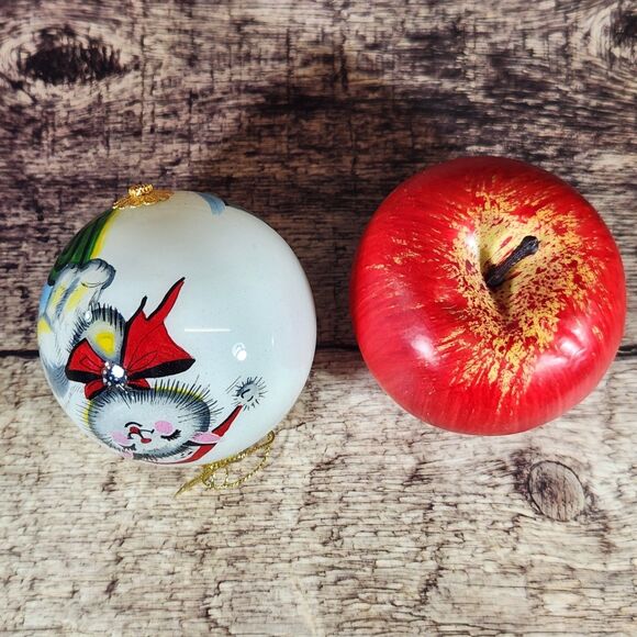 Cat Kitten Christmas Ornament Li Bien Reverse Hand Painted Pier 1 One 2017 w Box - Picture 3 of 14